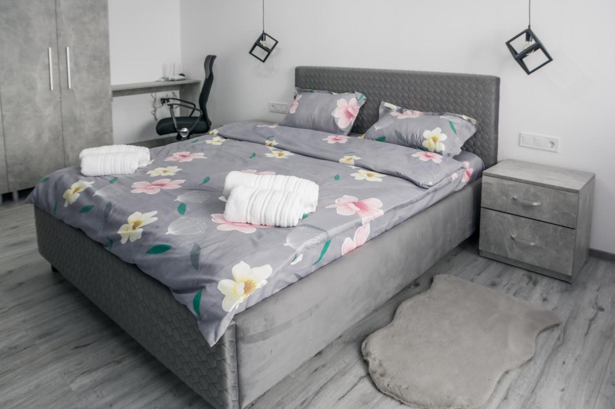 Garsoniera Anca Apartman Torda Kültér fotó