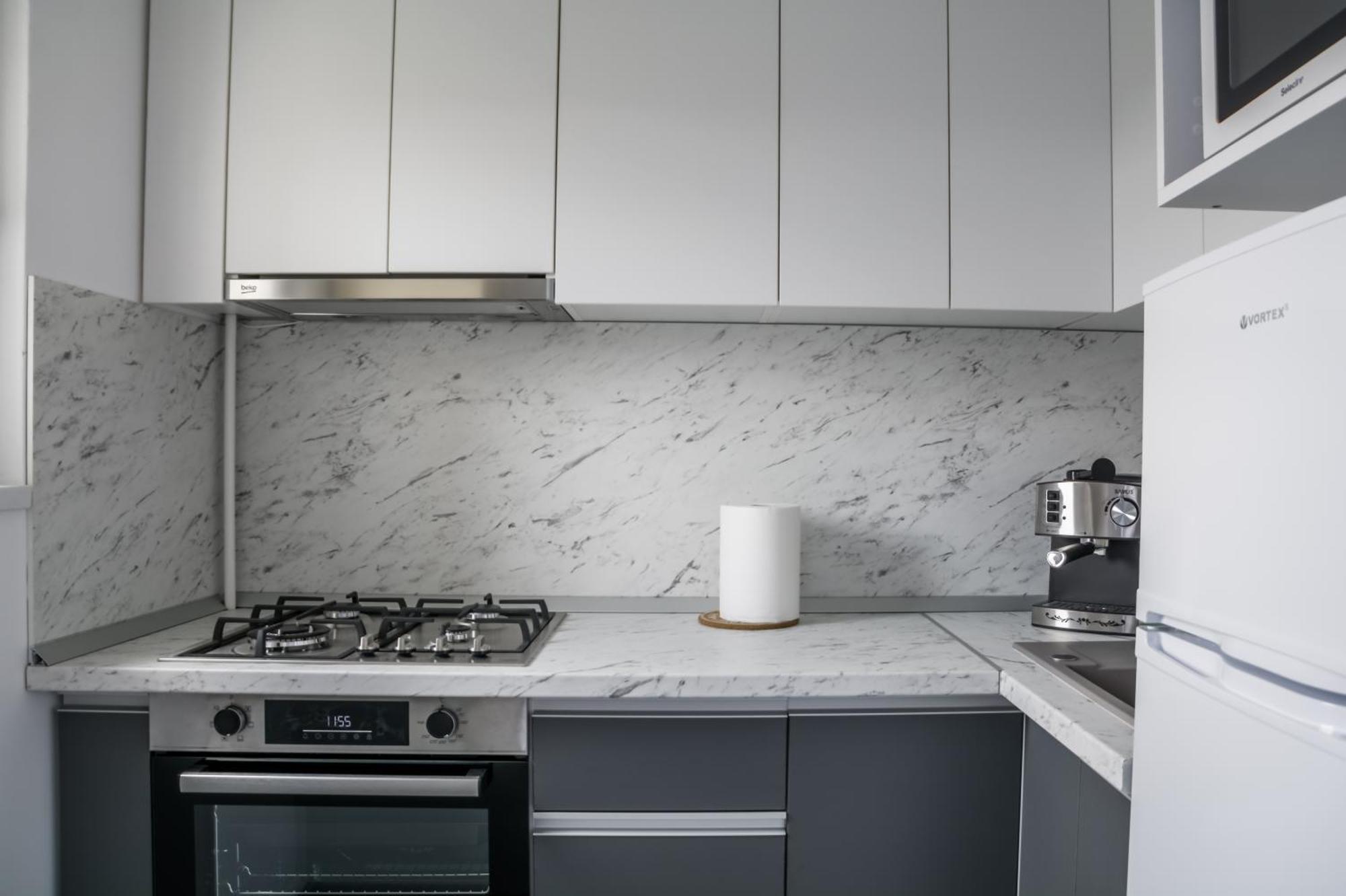 Garsoniera Anca Apartman Torda Kültér fotó