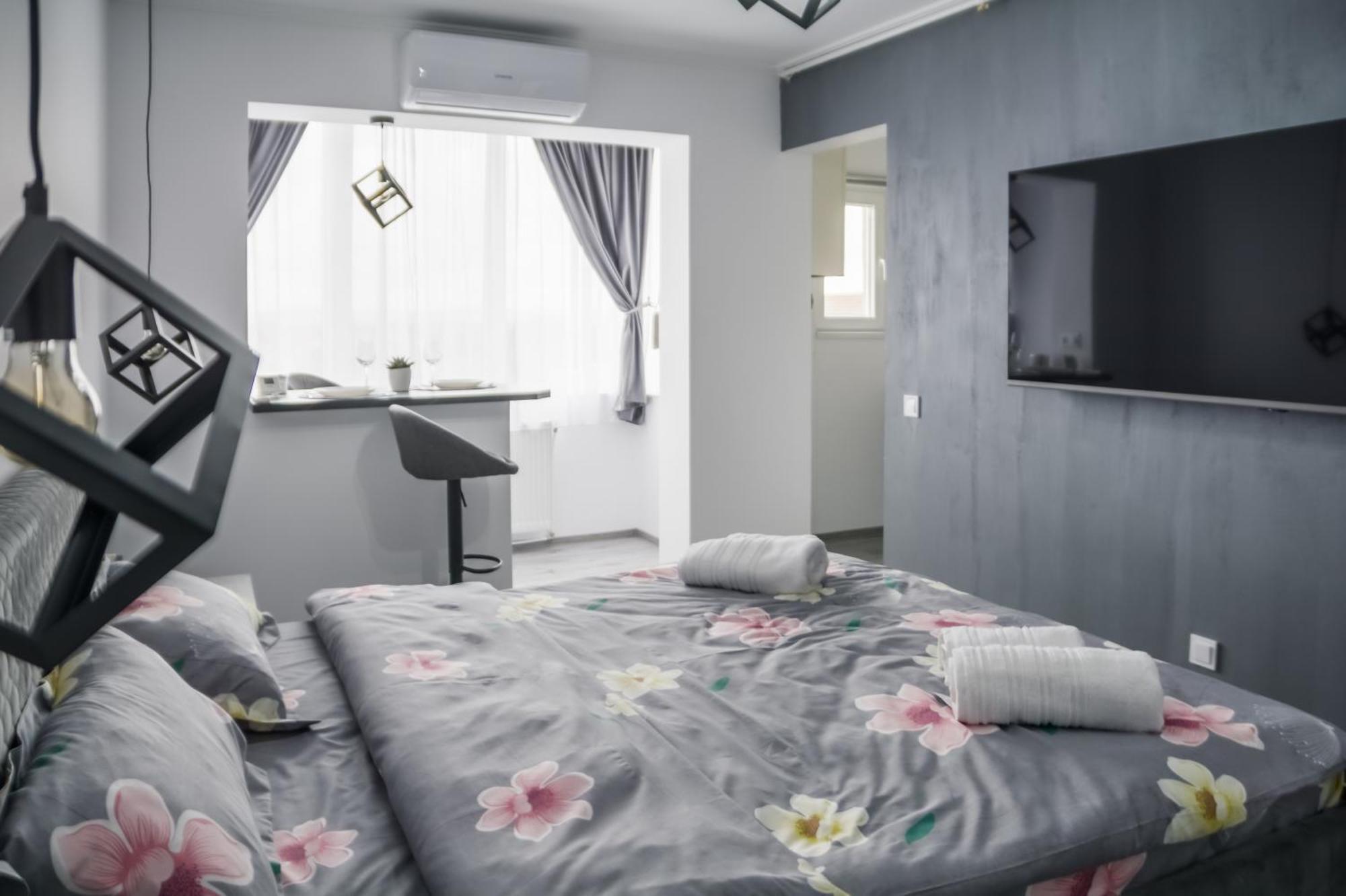 Garsoniera Anca Apartman Torda Kültér fotó