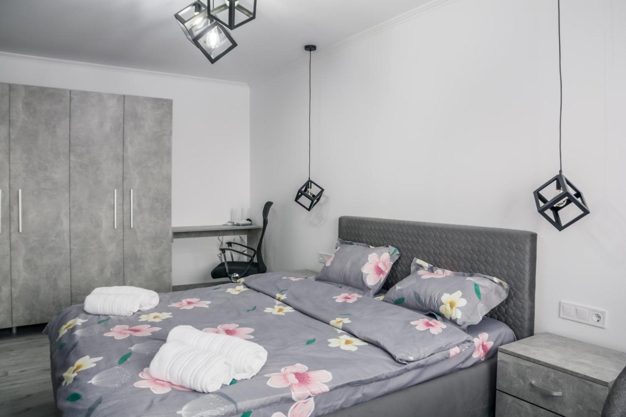 Garsoniera Anca Apartman Torda Kültér fotó